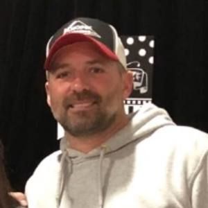 Meet your Posher, Travis